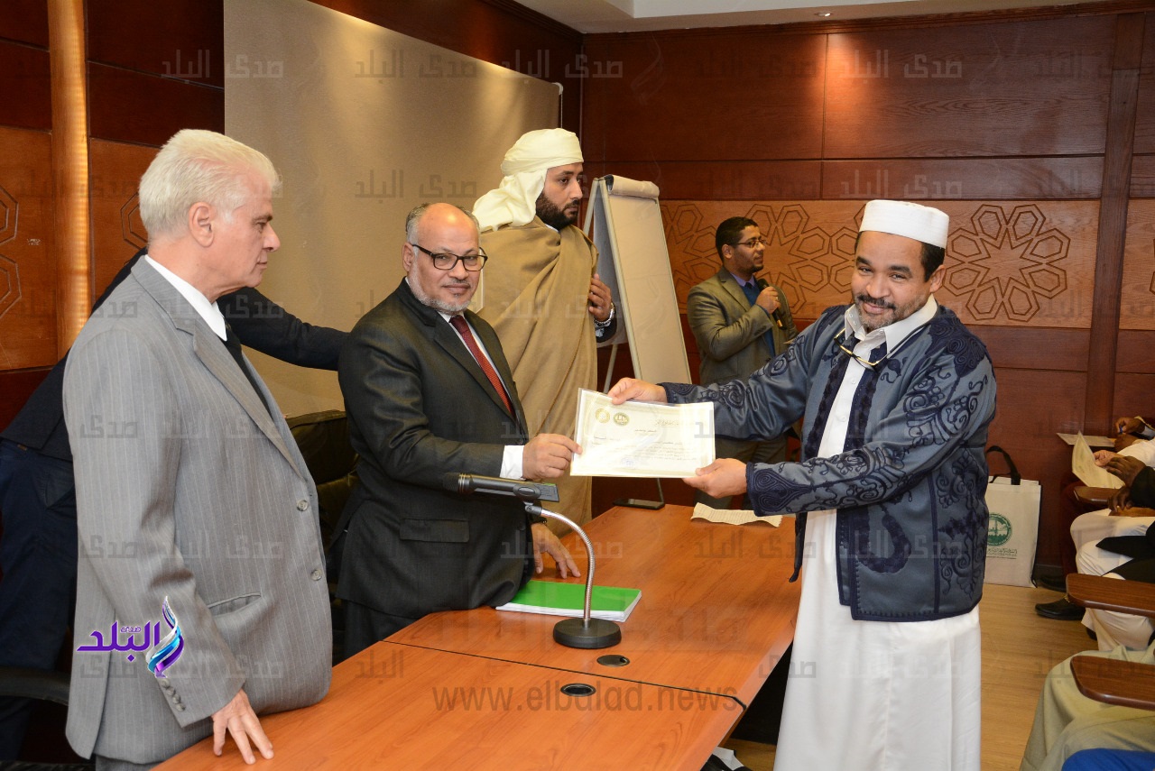 ختام الدورة الشرعية الثامنة لـ 33 إمام ليبي بخريجي الأزهر ختام الدورة الشرعية الثامنة لـ 33 إمام ليبي بخريجي الأزهر