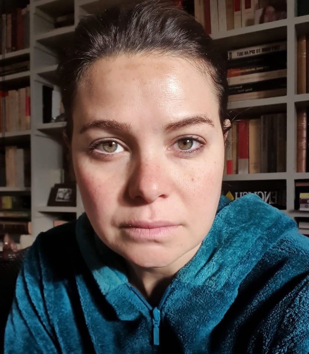 يسرا اللوزى