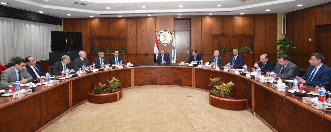 وزير البترول 