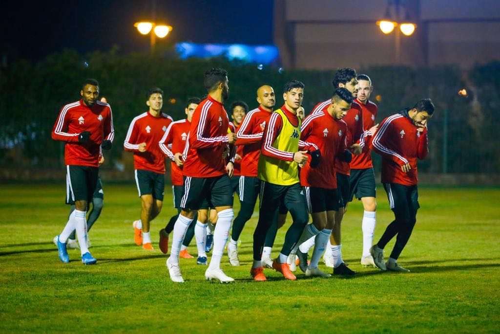 فريق الكرة بنادي بيراميدز فريق الكرة بنادي بيراميدز
