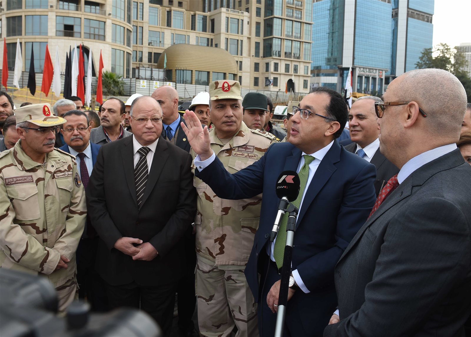 رئيس الوزراء يتفقد ممشى أهل مصر