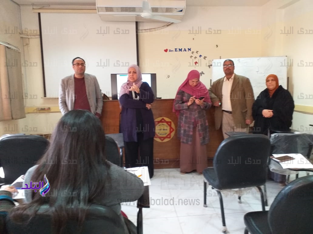 الدكتورة امال هاشم وكيلة وزارة الصحة بالفيوم