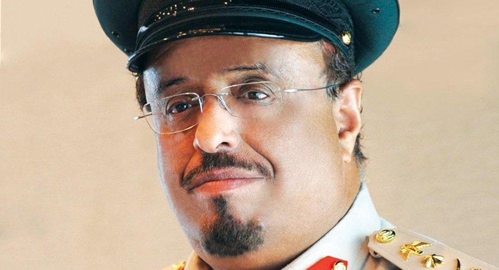 ضاحي خلفان 