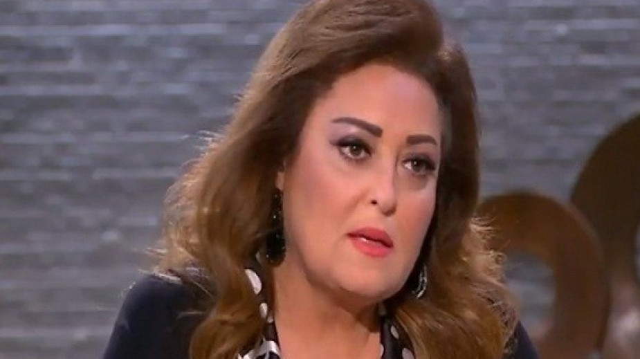 الفنانة نهال عنبر