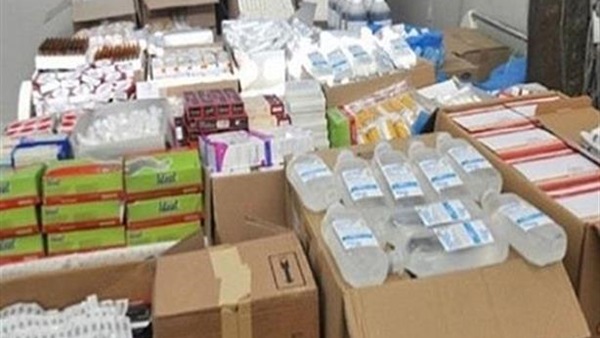مباحث القاهرة تضبط مخزن مستلزمات طبية مجهولة المصدر