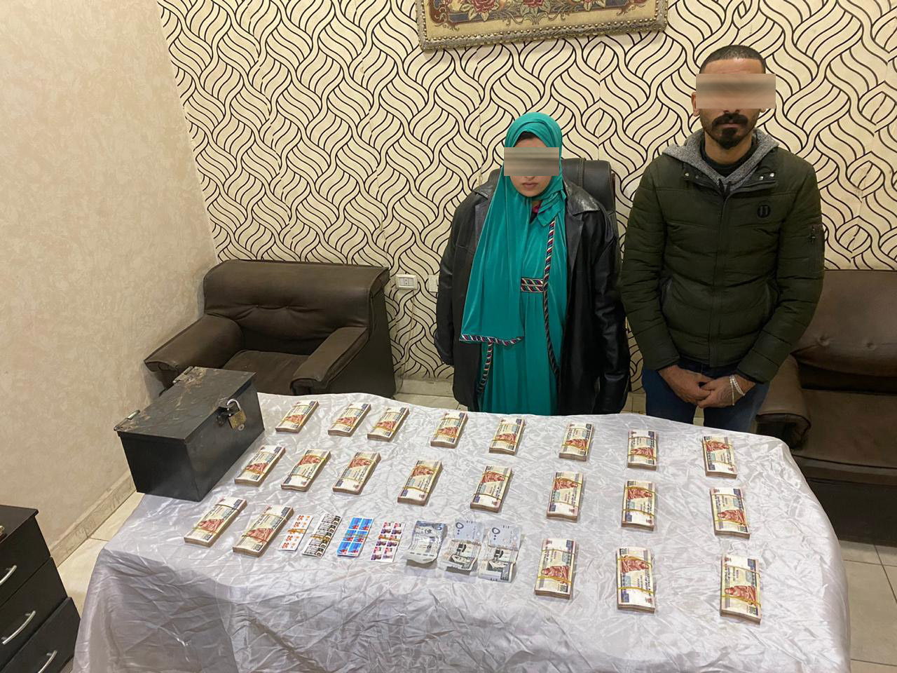 سرقة من داخل مسكن