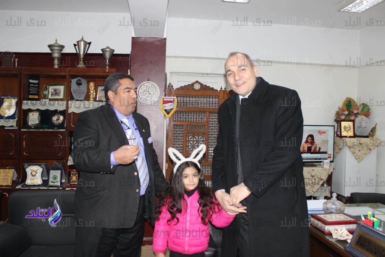 مدير تعليم القاهرة يستقبل سفيرة الطفولة
