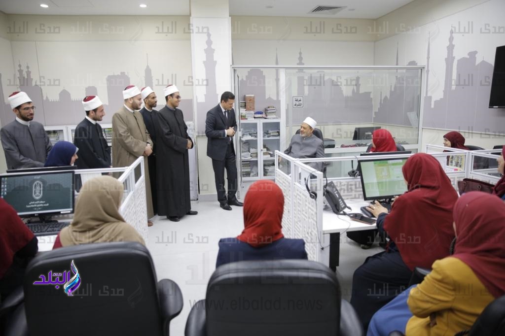 البث المباشر باللغات الأجنبية.. أحدث خدمات مركز الأزهر