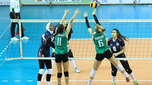 المنتخب الوطني الأول لسيدات الكرة الطائرة