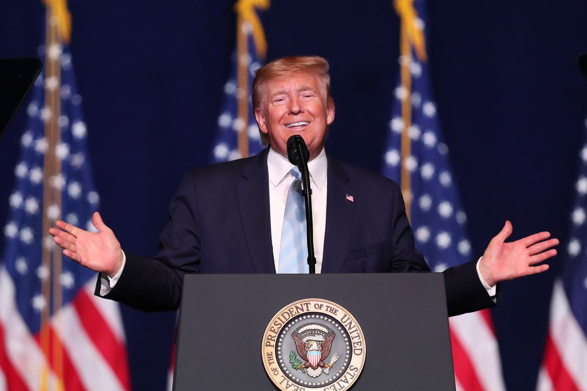 الرئيس الأمريكي دونالد ترامب 