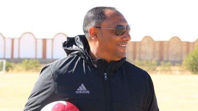 ايمن المزين 