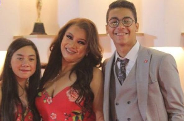 انتصار و اولادها 