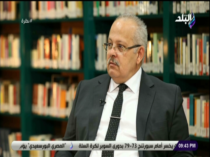 محمد عثمان الخشت رئيس جامعة القاهرة