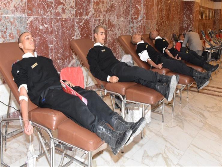حملة للتبرع بالدم بمشاركة ضباط وأفراد قوات الأمن  