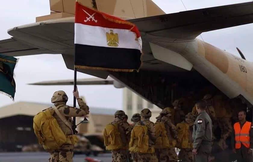مناورة عسكرية للقوات المسلحة المصرية مناورة عسكرية للقوات المسلحة المصرية