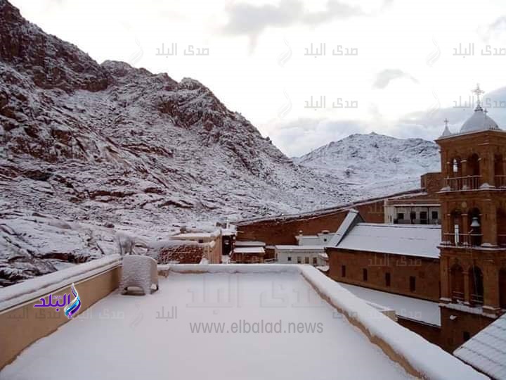 سانت كاترين تكسوها الثلوج