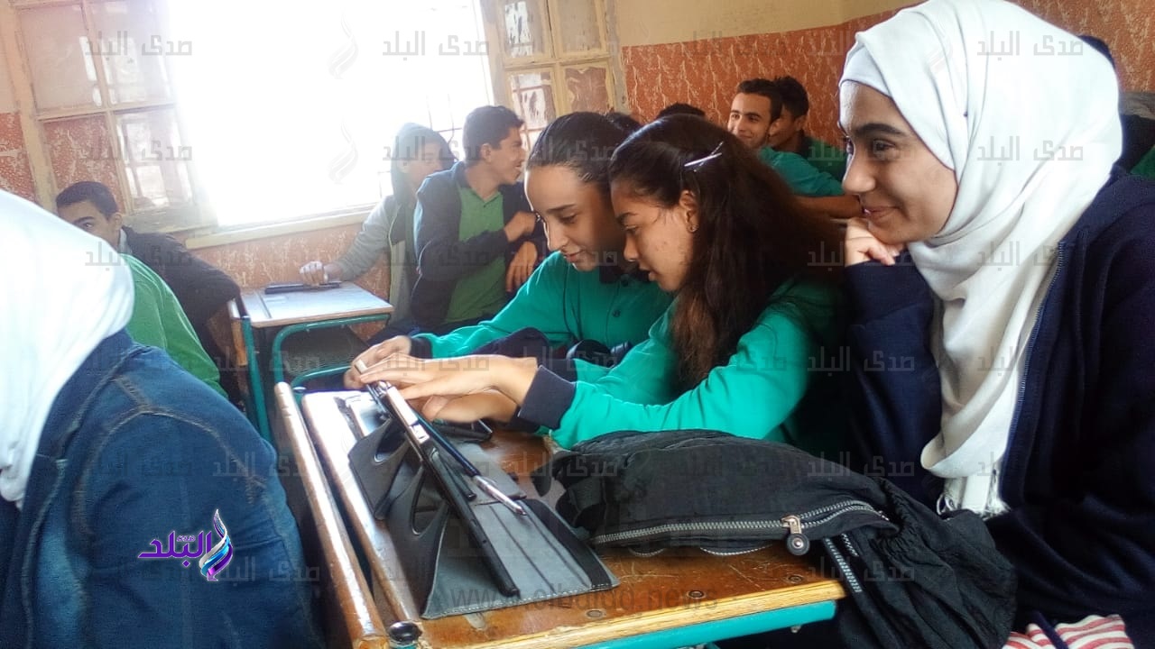 امتحانات الصفين الاول والثاني الثانوي امتحانات الصفين الاول والثاني الثانوي