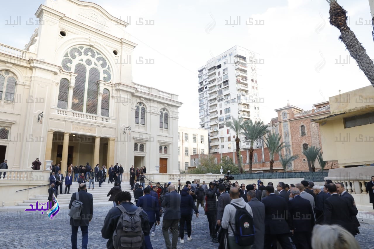 وزير الآثار يفتتح مسجدا بالقاهرة ومعبدا يهوديا بالإسكندرية وزير الآثار يفتتح مسجدا بالقاهرة ومعبدا يهوديا بالإسكندرية