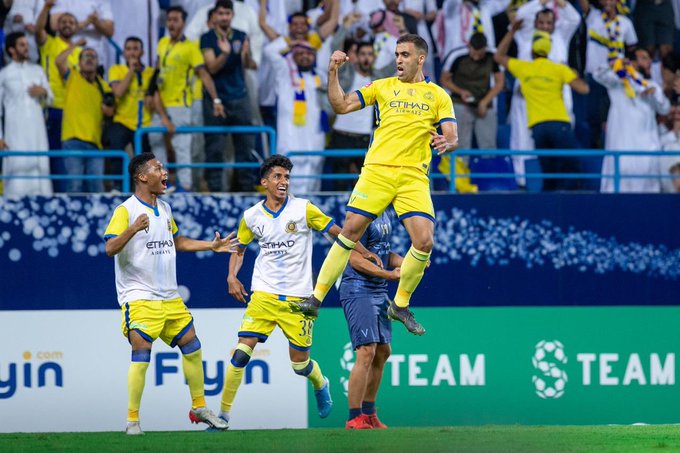 عبدالرزاق حمدالله مهاجم نادي النصر السعودي