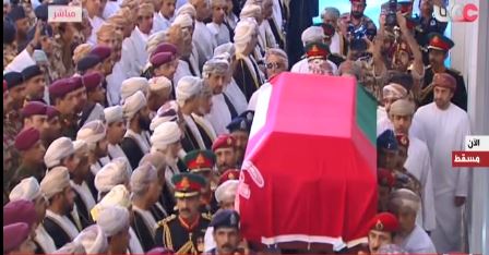 اللقطات الأولى لتشييع جثمان السلطان قابوس بن سعيد .. شاهد