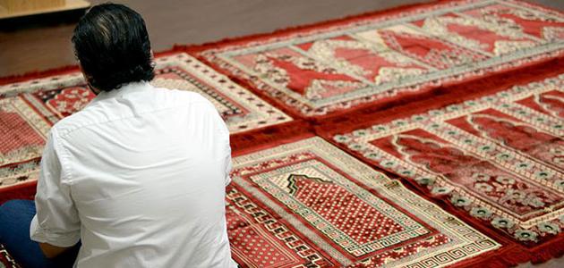 هل يأثم من يترك صلاة الضحى.. الإفتاء تجيب.. فيديو