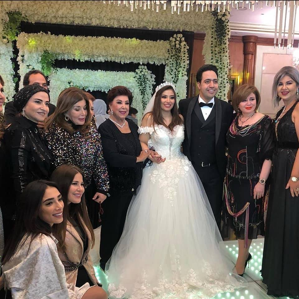 غادة رجب وزوجها فى حفل الرفاف غادة رجب وزوجها فى حفل الرفاف