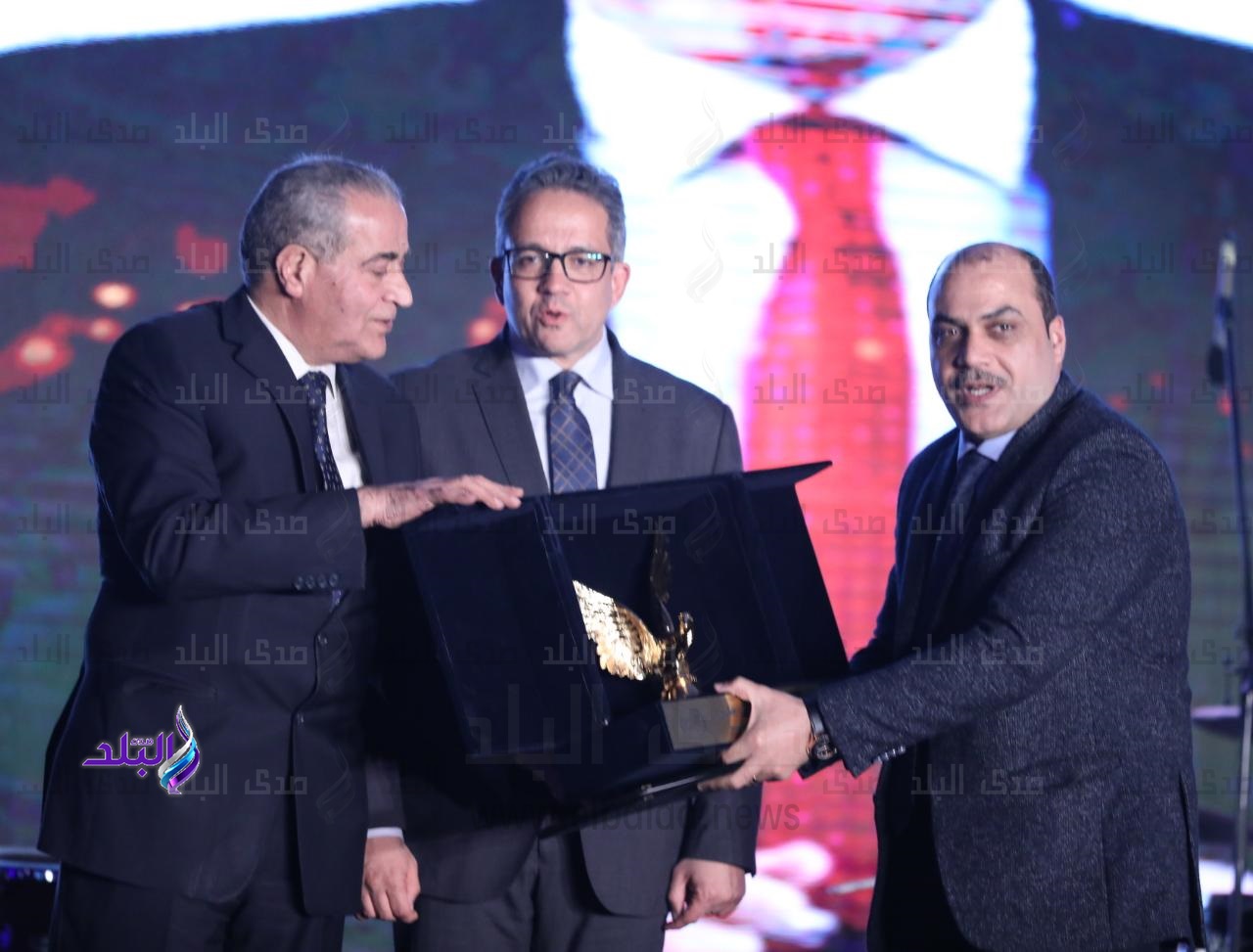 مستقبل وطن يكرم الباز خلال احتفالية المتميزين في 2019