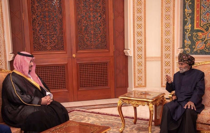 نائب وزير الدفاع السعودي والسلطان قابوس نائب وزير الدفاع السعودي والسلطان قابوس