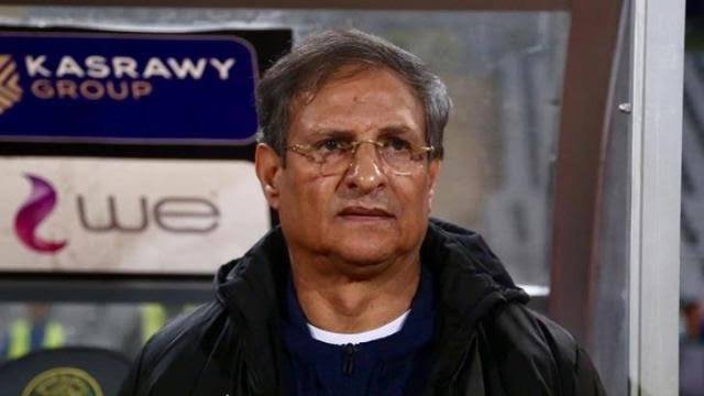 مصطفى يونس لاعب الأهلي السابق