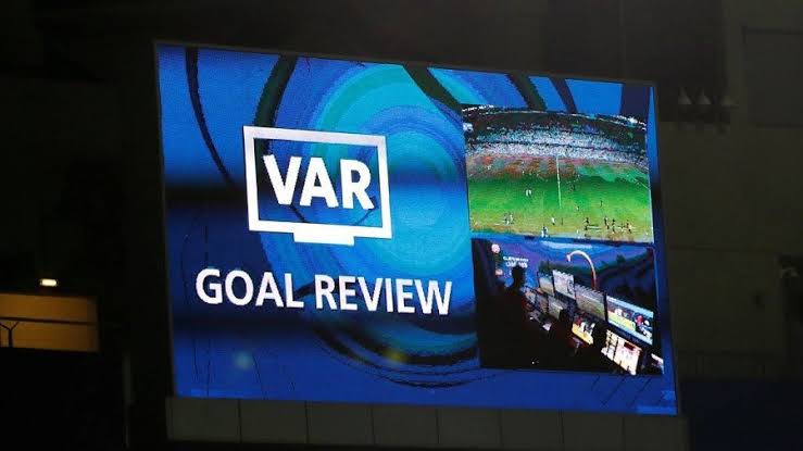 تطبيق VAR تطبيق VAR