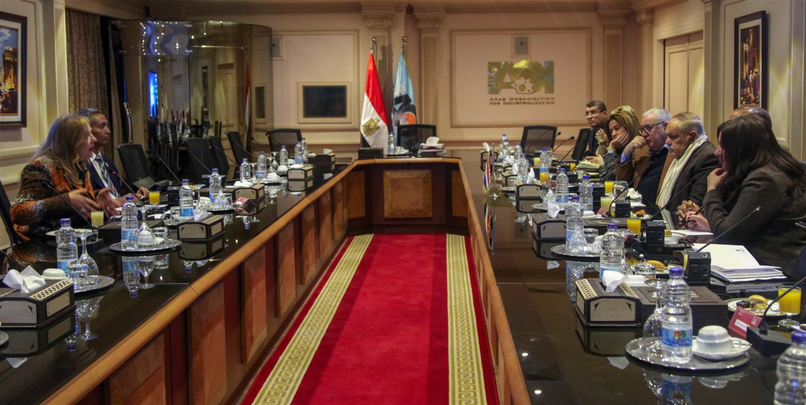 تعاون بين الهيئة العربية للتصنيع والاتحاد الافريقي تعاون بين الهيئة العربية للتصنيع والاتحاد الافريقي