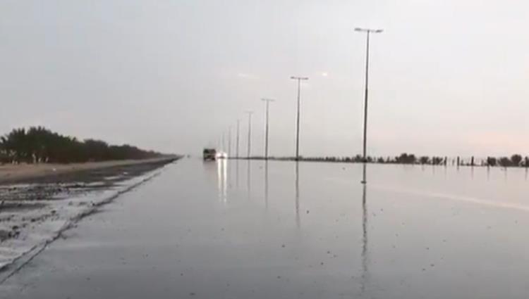 تعليق الدراسة بمدارس دبي والشارقة