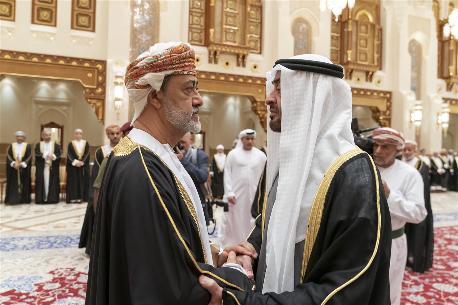 ولي عهد ابوظبي وسلطان عمان الجديد