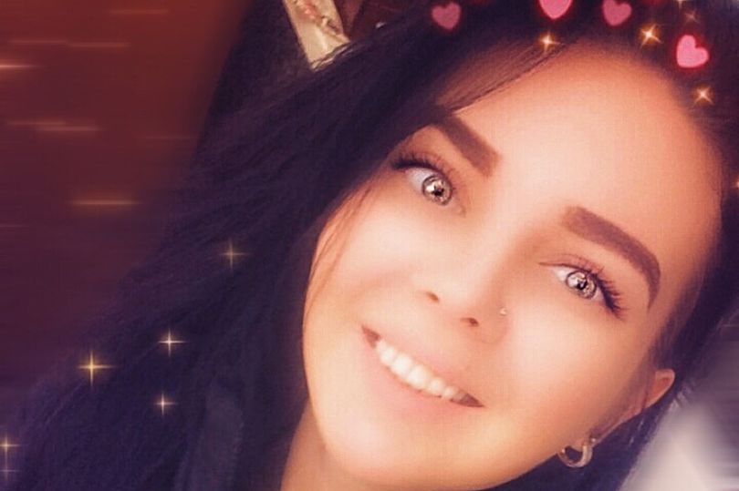 الأم المهملة الأم المهملة