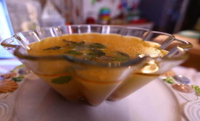 طريقة عمل شوربة سمك السالمون طريقة عمل شوربة سمك السالمون