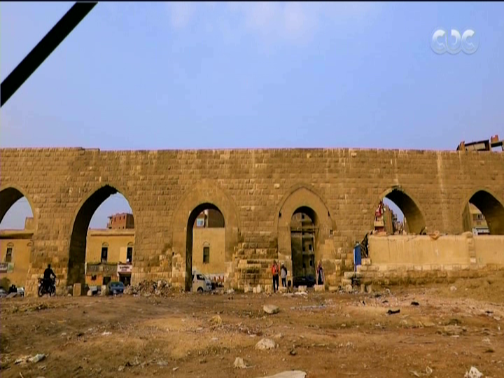 سور مجرى العيون 