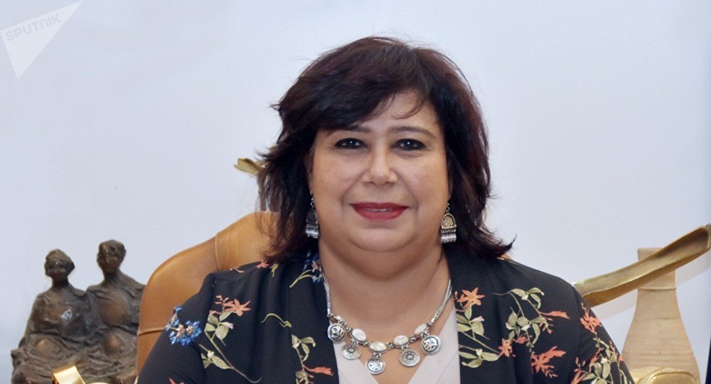 وزيرة الثقافة ايناس عبد الدايم وزيرة الثقافة ايناس عبد الدايم