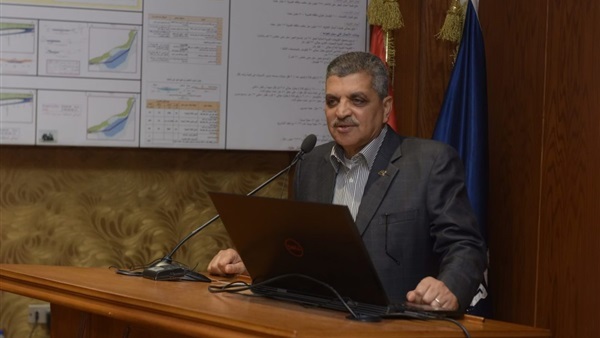 لفريق أسامة ربيع رئيس هيئة قناة السويس
