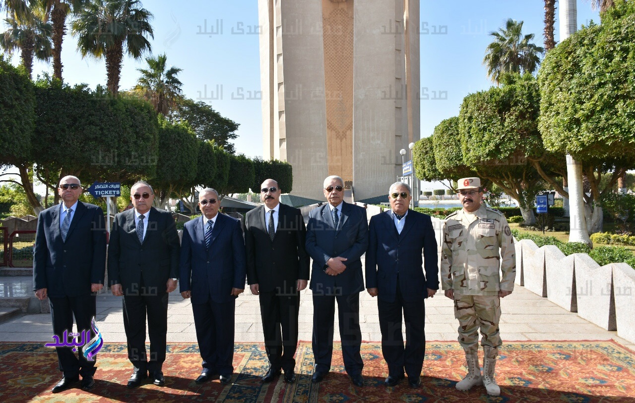 اللواء أشرف عطية محافظ أسوان 