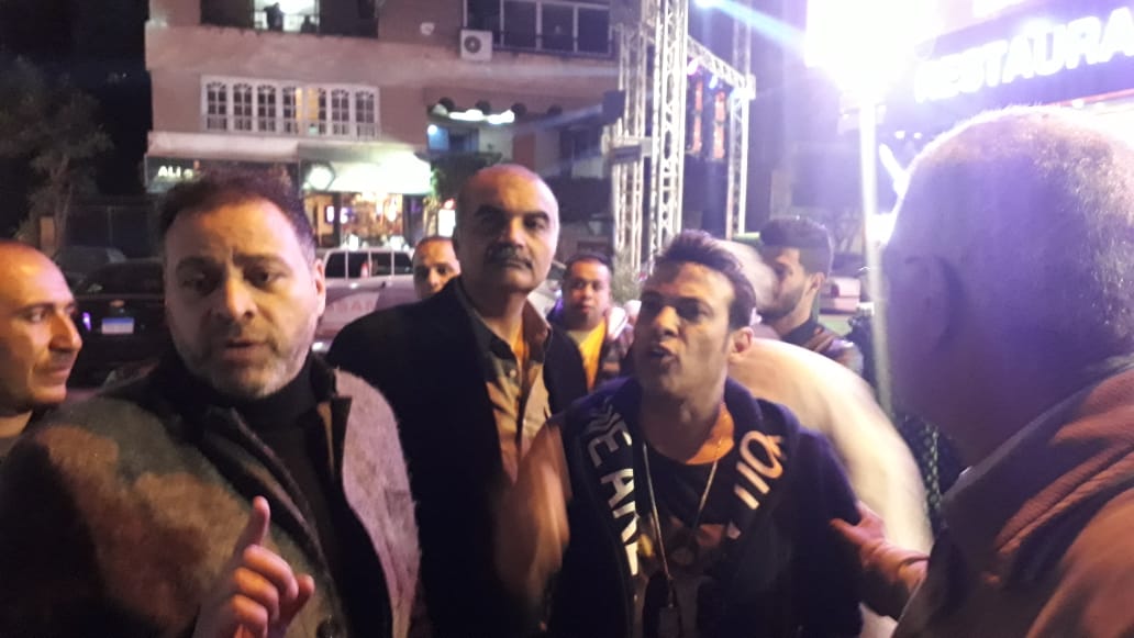 لحظة غلق كافية الفنان سعد الصغير