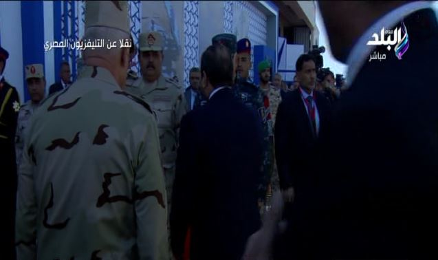 الرئيس عبد الفتاح السيسي يصل قاعدة برنيس العسكرية  الرئيس عبد الفتاح السيسي يصل قاعدة برنيس العسكرية
