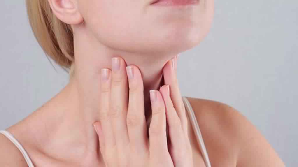 10 أعراض غير متوقعة تنذرك بـ كسل الغدة الدرقية