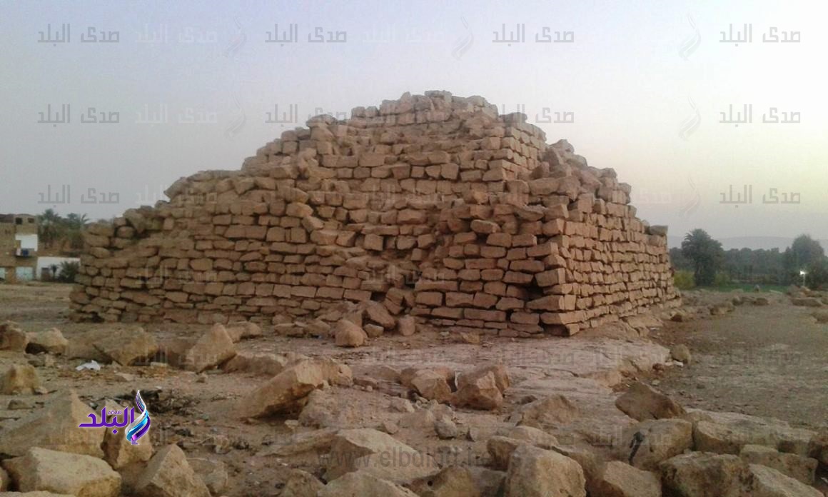 هرم الكولا في أسوان