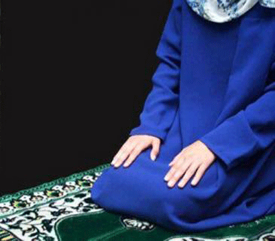 معنى حديث إذا صلت المرأة خمسها.. وهل تأثم إن تركت النافلة؟ معنى حديث إذا صلت المرأة خمسها.. وهل تأثم إن تركت النافلة؟
