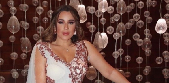 اسما شريف منير 