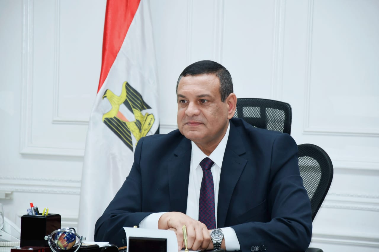 95 ألفا و850 طالبا وطالبة يؤدون امتحانات نصف السنة للشهادة ا 95 ألفا و850 طالبا وطالبة يؤدون امتحانات نصف السنة للشهادة ا