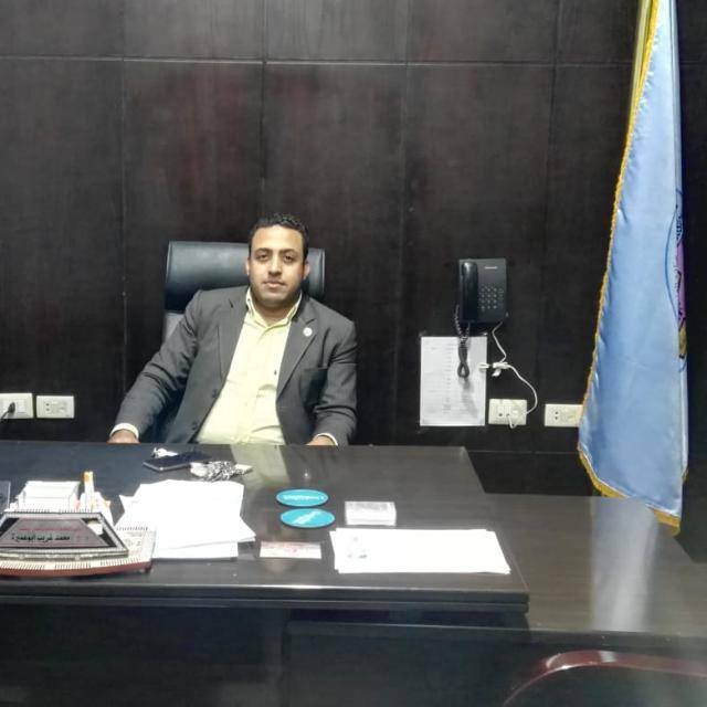 المهندس الجيولوجى محمد غريب أبو عميرة وكيل نقابة العلميين المهندس الجيولوجى محمد غريب أبو عميرة وكيل نقابة العلميين