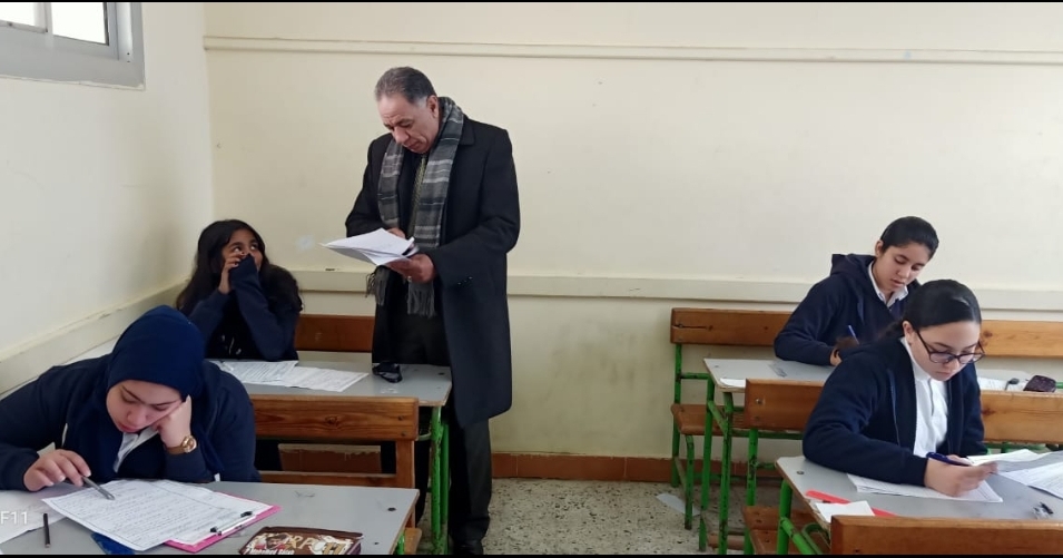 امتحانات الفصل الأول للشهادة الإعدادية امتحانات الفصل الأول للشهادة الإعدادية