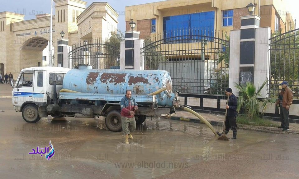 رفع مياه الأمطار رفع مياه الأمطار