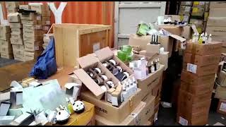 إحباط محاولة تهريب 5 مليون عبوة مستحضرات تجميل إحباط محاولة تهريب 5 مليون عبوة مستحضرات تجميل